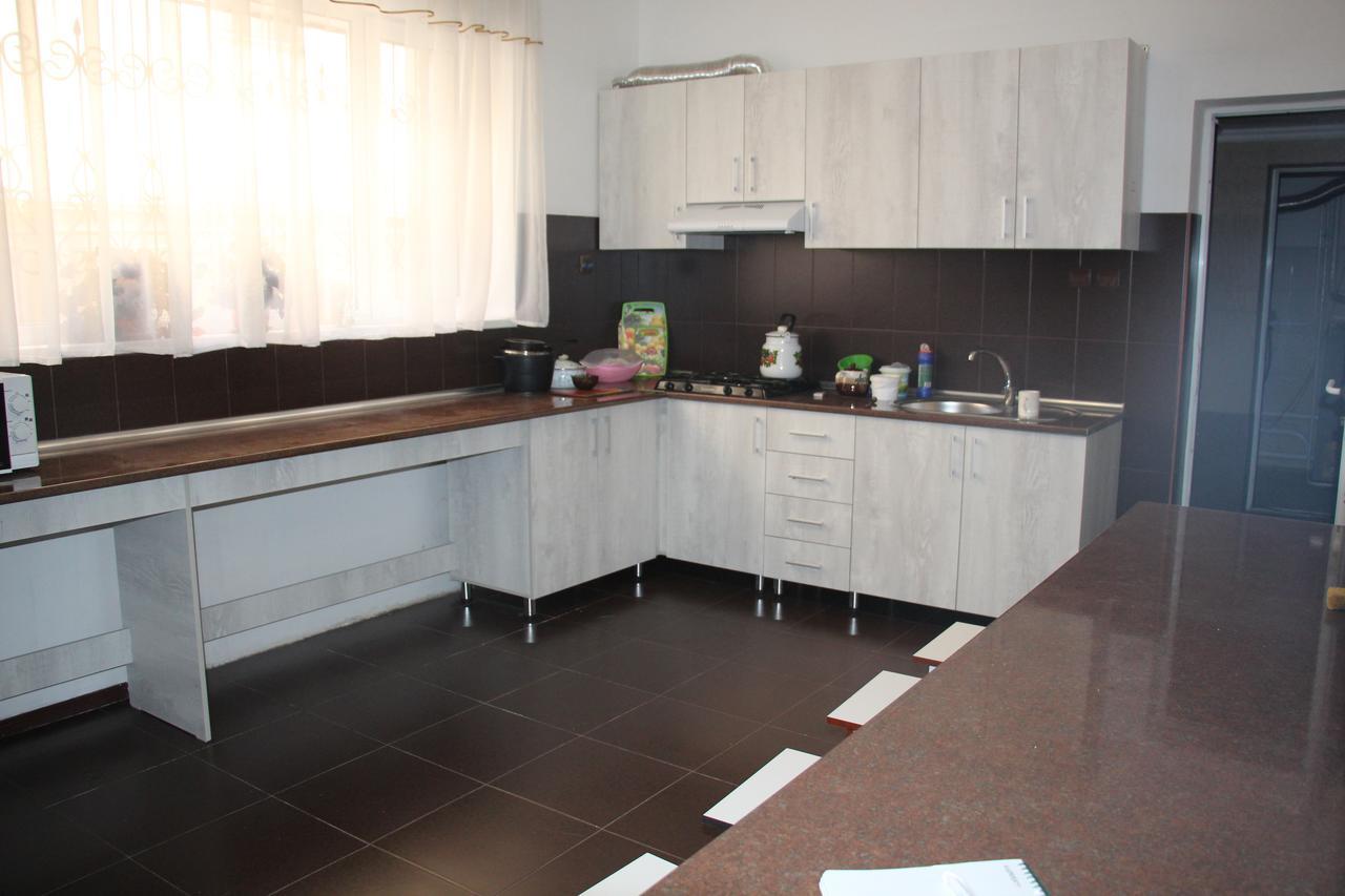 Dream Hostel Shymkent Exterior foto