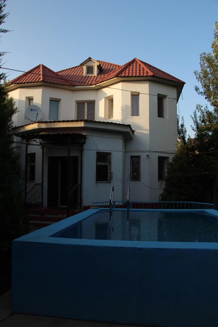 Dream Hostel Shymkent Exterior foto